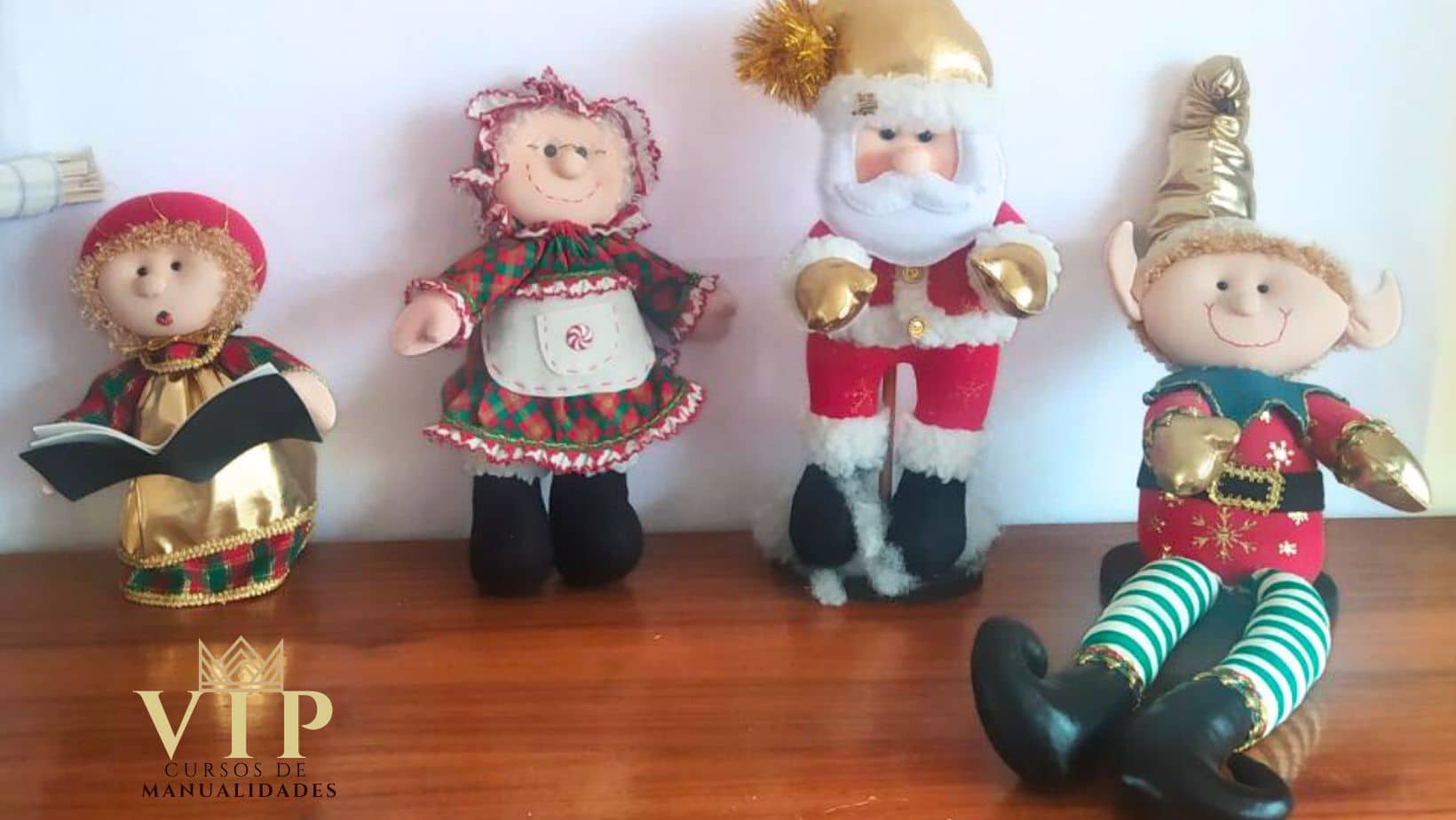 Muñequería navideña